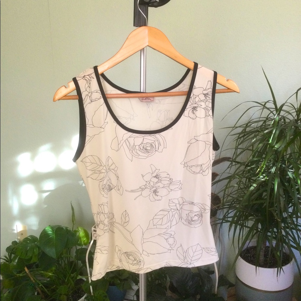 Floral drawing print tank top